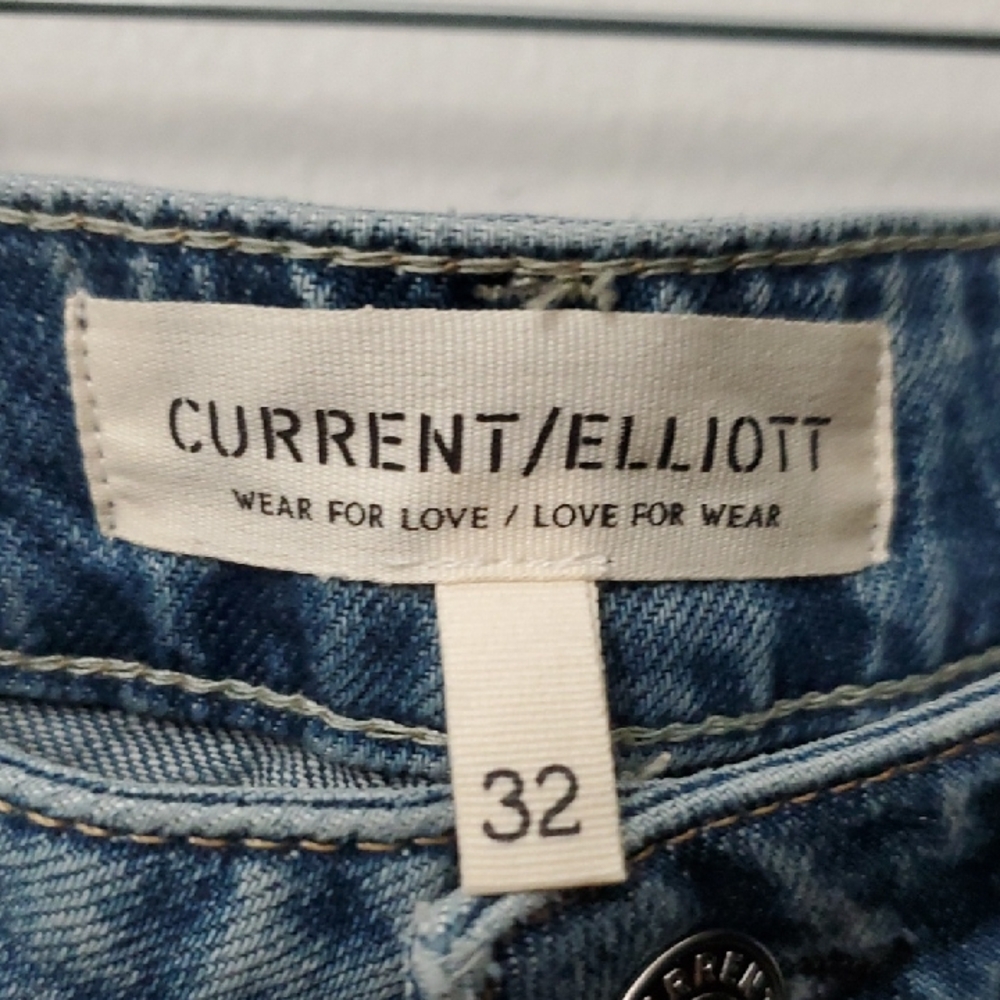 Current/Ellis Jeans - Picture 7 of 9